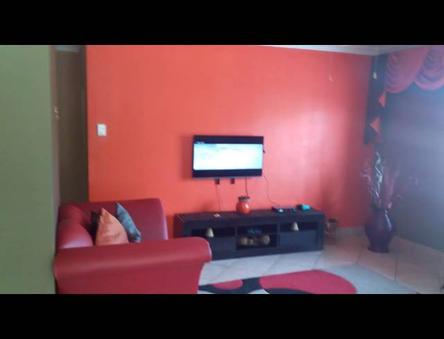 3 BEDROOM HOUSE SOLD IN HEATHERVIEW
